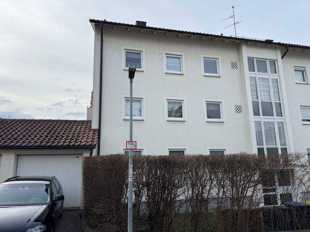 Mehrfamilienhaus, Wohnhaus Fellbach - 699.000&euro; | Angebot:25799855