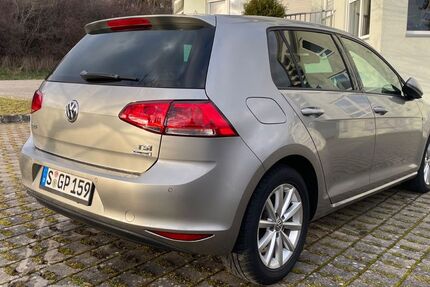 VW Golf 134.000 km 8.700 &euro; Stuttgart 70176