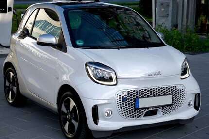 Smart forTwo 11.000 km 13.950 &euro; Stuttgart, Landeshauptstadt 70435