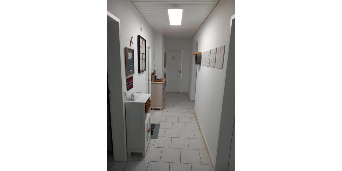 Dachgeschoßwohnung Ludwigsburg Oßweil - 3 Zimmer, 99 m&sup2;, 1.425&euro; | Angebot:27611632