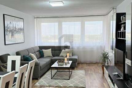 Wohnung Sindelfingen Eichholz - 3 Zimmer, 83 m&sup2;, 270.000&euro; | Angebot:26050096