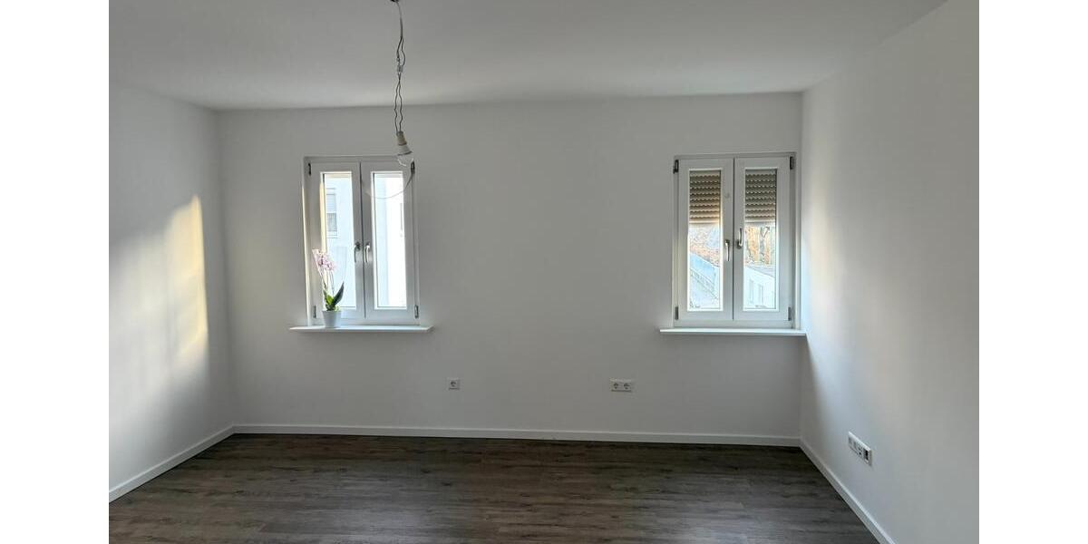 Etagenwohnung Stuttgart Zuffenhausen - 3 Zimmer, 73 m&sup2;, 1.300&euro; | Angebot:25965673