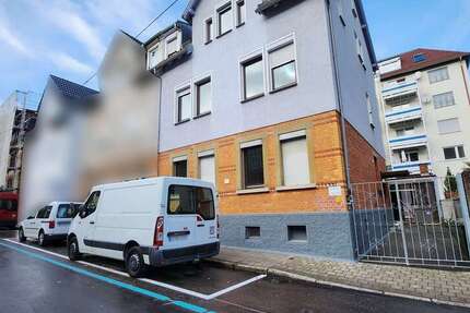 Haus Stuttgart Stuttgart-Süd - 9 Zimmer, 174 m&sup2;, 725.000&euro; | Angebot:25485996