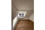 Dachgeschoßwohnung Stuttgart Hedelfingen - 3 Zimmer, 64 m&sup2;, 950&euro; | Angebot:26677369
