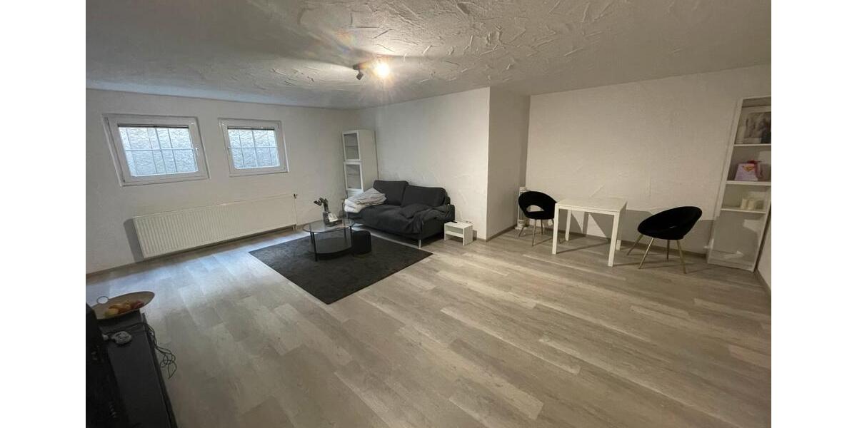 Etagenwohnung Weil Im Schönbuch - 2 Zimmer, 75 m&sup2;, 1.000&euro; | Angebot:25990845