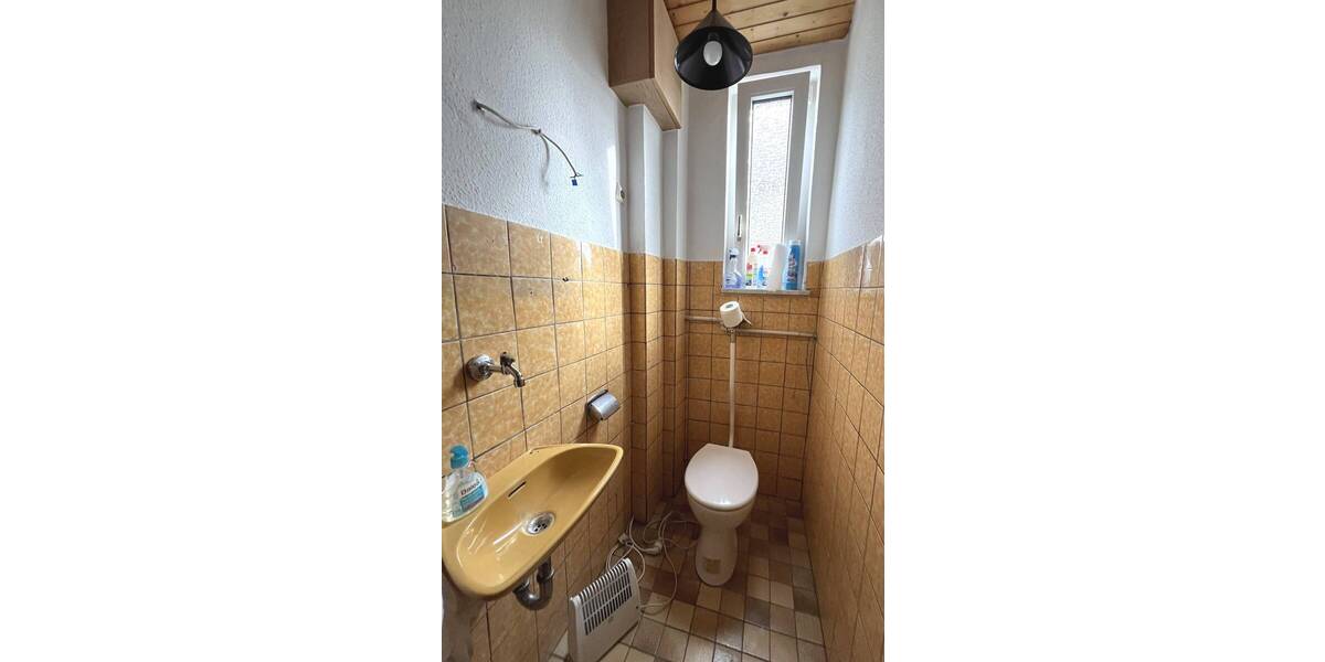 Mehrfamilienhaus, Wohnhaus Stuttgart Zuffenhausen - 1 Zimmer, 235 m&sup2;, 599.000&euro; | Angebot:25677056