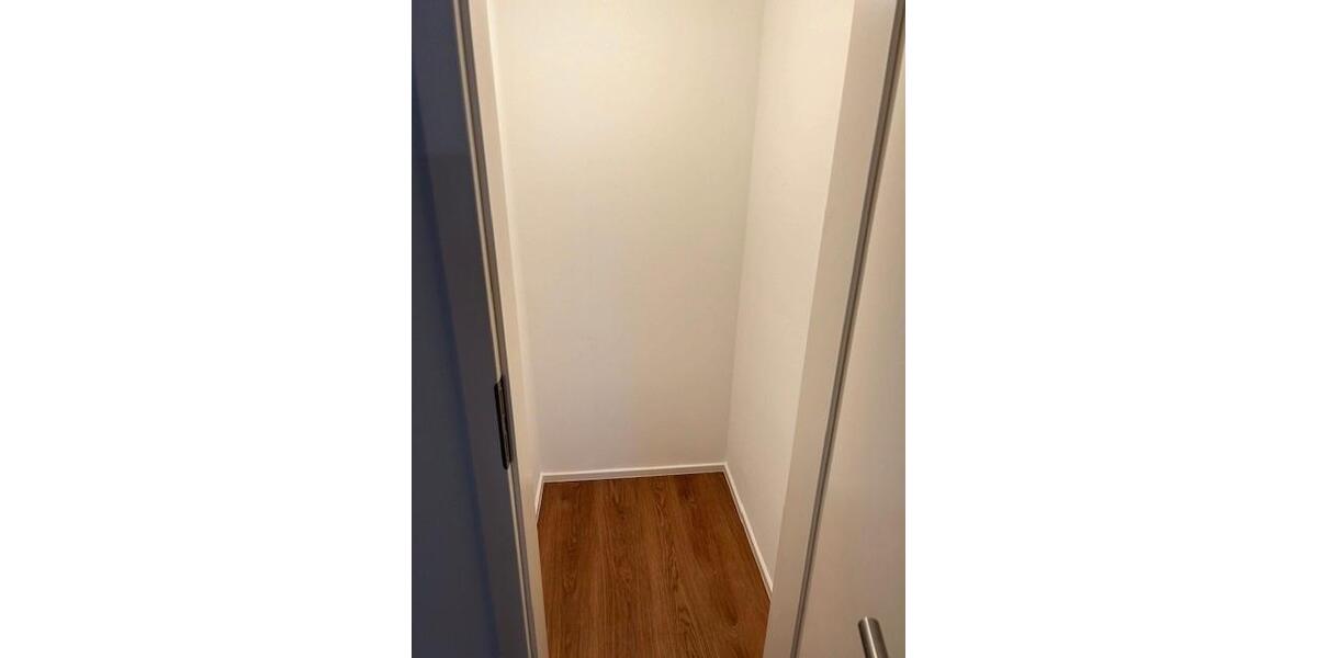 Etagenwohnung Esslingen am Neckar Oberesslingen - 2 Zimmer, 75 m&sup2;, 1.010&euro; | Angebot:25711613