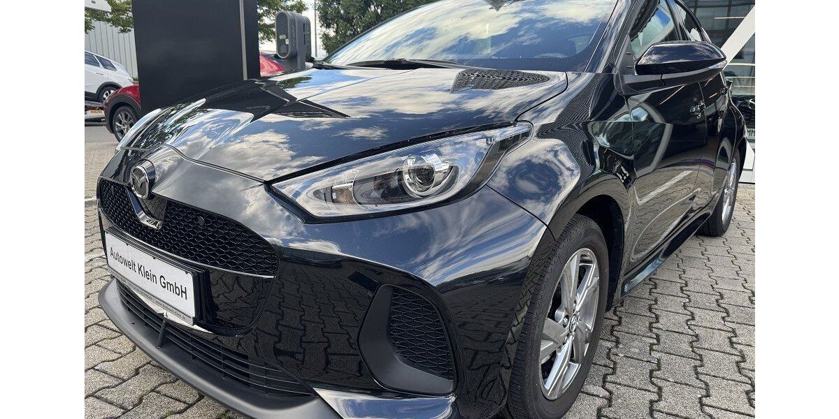 Mazda 2 Hybrid 11.000 km 22.900 &euro; Bietigheim-Bissingen 74321