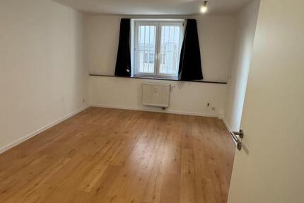 Wohnung Stuttgart Lehen - 1 Zimmer, 16 m&sup2;, 550&euro; | Angebot:26483146