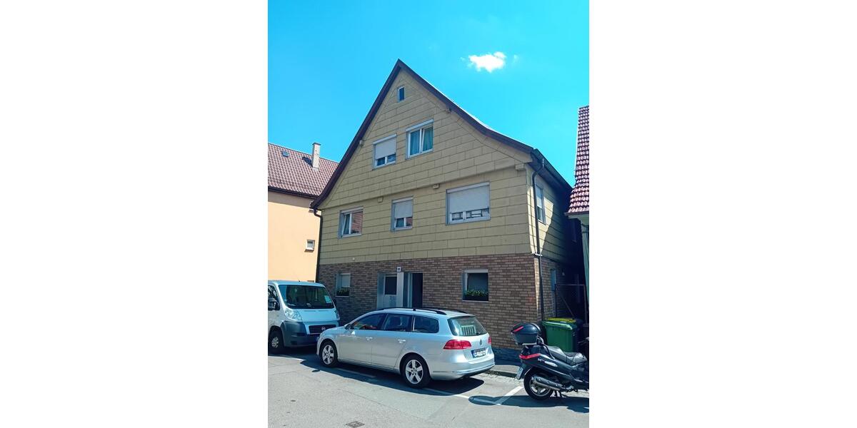 Einfamilienhaus Kornwestheim - 6 Zimmer, 350.000&euro; | Angebot:21346132