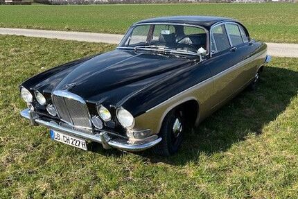 Jaguar Andere 91.746 km 53.500 &euro; Marbach am Neckar 71672