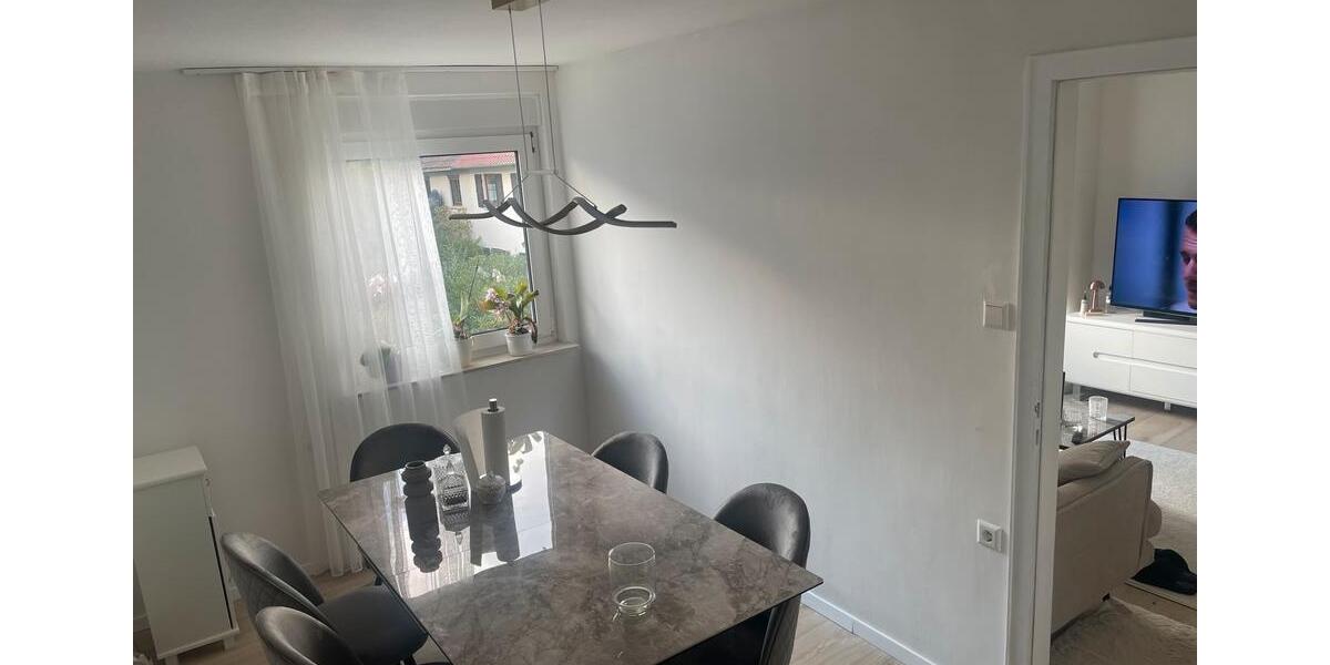 Etagenwohnung Leonberg - 3 Zimmer, 52 m&sup2;, 205.000&euro; | Angebot:26095543