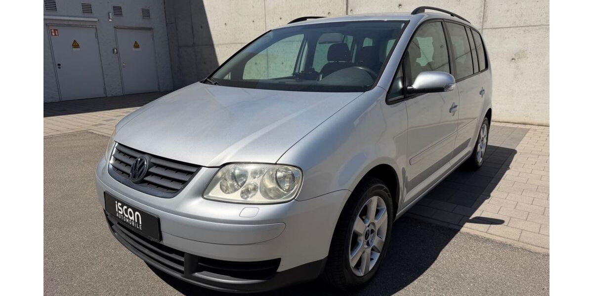 VW Touran 150.000 km 4.290 &euro; Backnang 71522