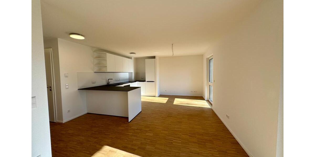 Etagenwohnung Remseck am Neckar - 3 Zimmer, 80 m&sup2;, 1.560&euro; | Angebot:25919061