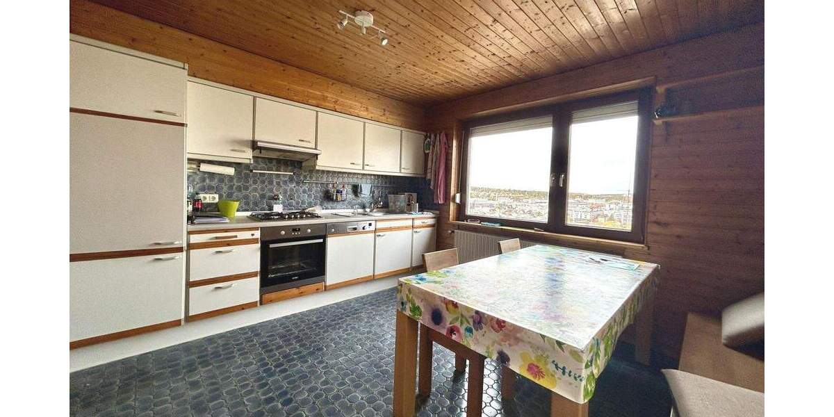 Etagenwohnung Stuttgart Feuerbach - 3 Zimmer, 89 m&sup2;, 329.000&euro; | Angebot:25796478