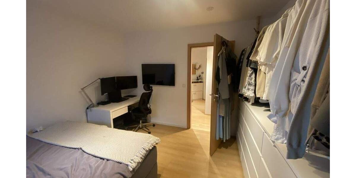 Etagenwohnung Köngen - 3 Zimmer, 74 m&sup2;, 900&euro; | Angebot:25837488