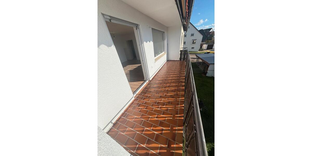 Etagenwohnung Wäschenbeuren - 4 Zimmer, 90 m&sup2;, 990&euro; | Angebot:25332661