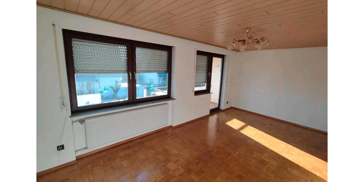 Doppelhaushälfte Leonberg - 6 Zimmer, 146 m&sup2;, 549.000&euro; | Angebot:26109021