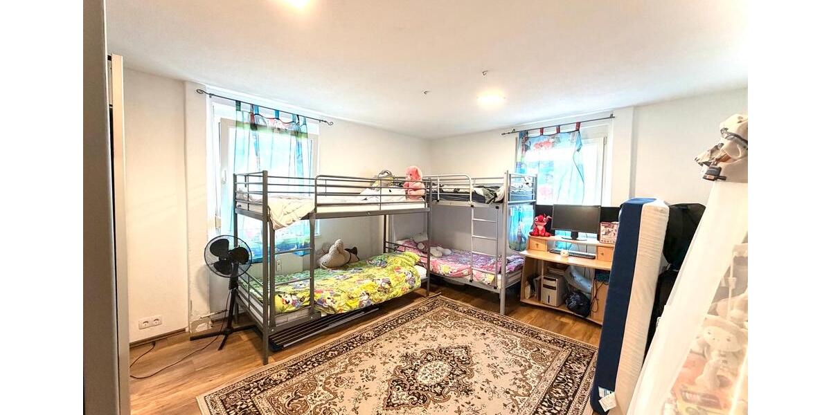 Etagenwohnung Esslingen am Neckar Brühl - 3 Zimmer, 78 m&sup2;, 268.000&euro; | Angebot:25436259