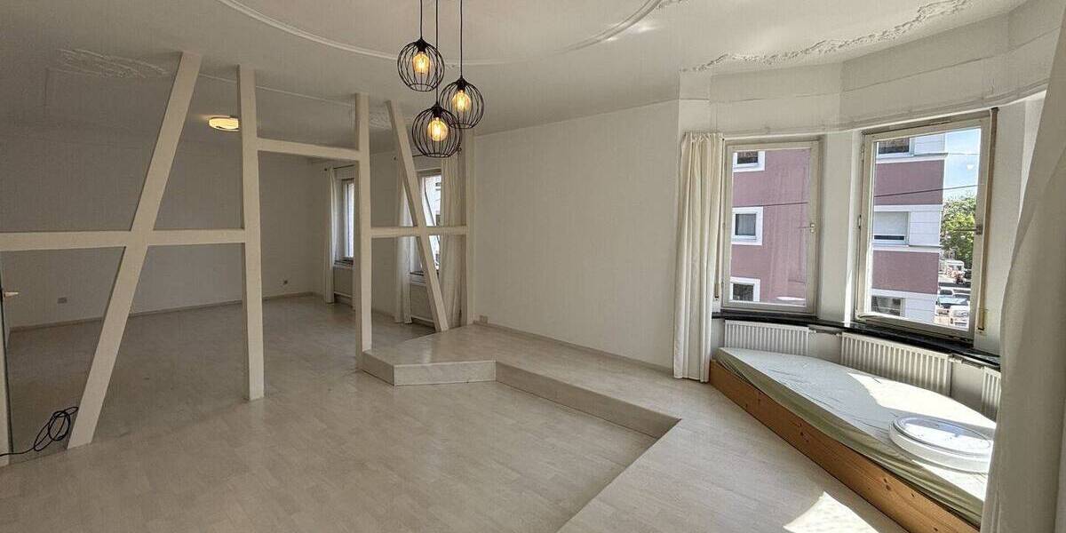 Etagenwohnung Stuttgart / Zuffenhausen Zuffenhausen - 2 Zimmer, 84 m&sup2;, 930&euro; | Angebot:26361618