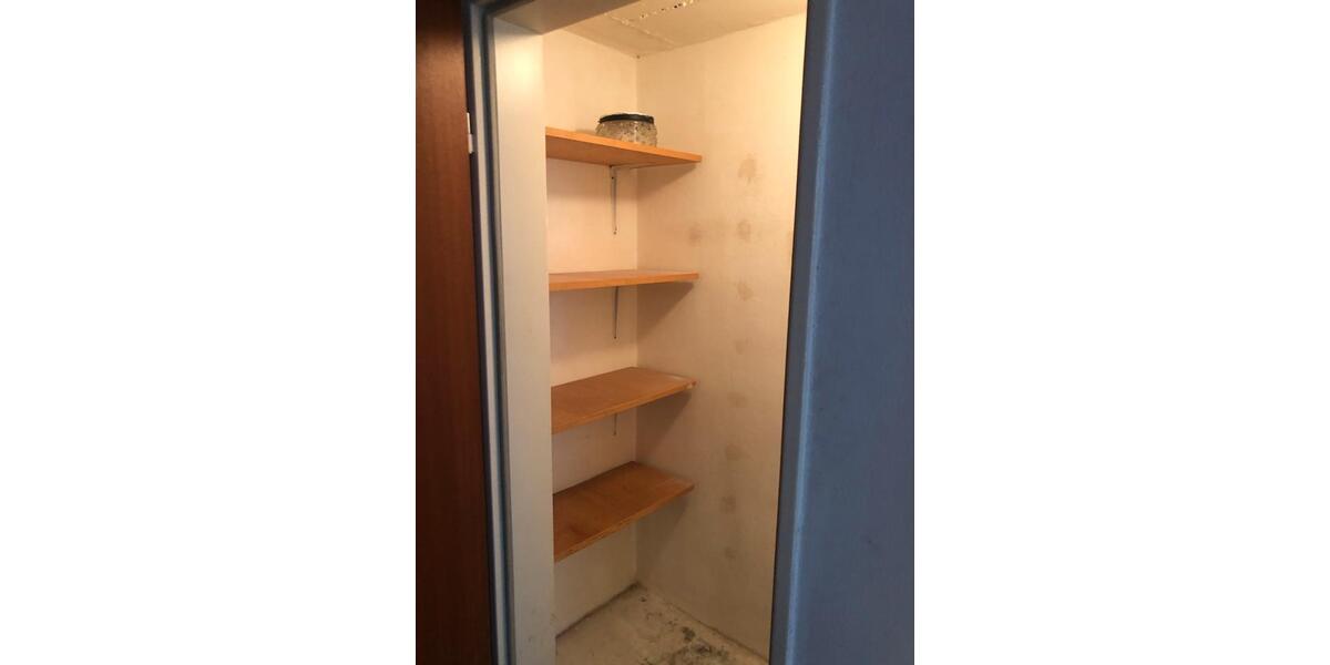 Etagenwohnung Böblingen - 1 Zimmer, 30 m&sup2;, 550&euro; | Angebot:25373031