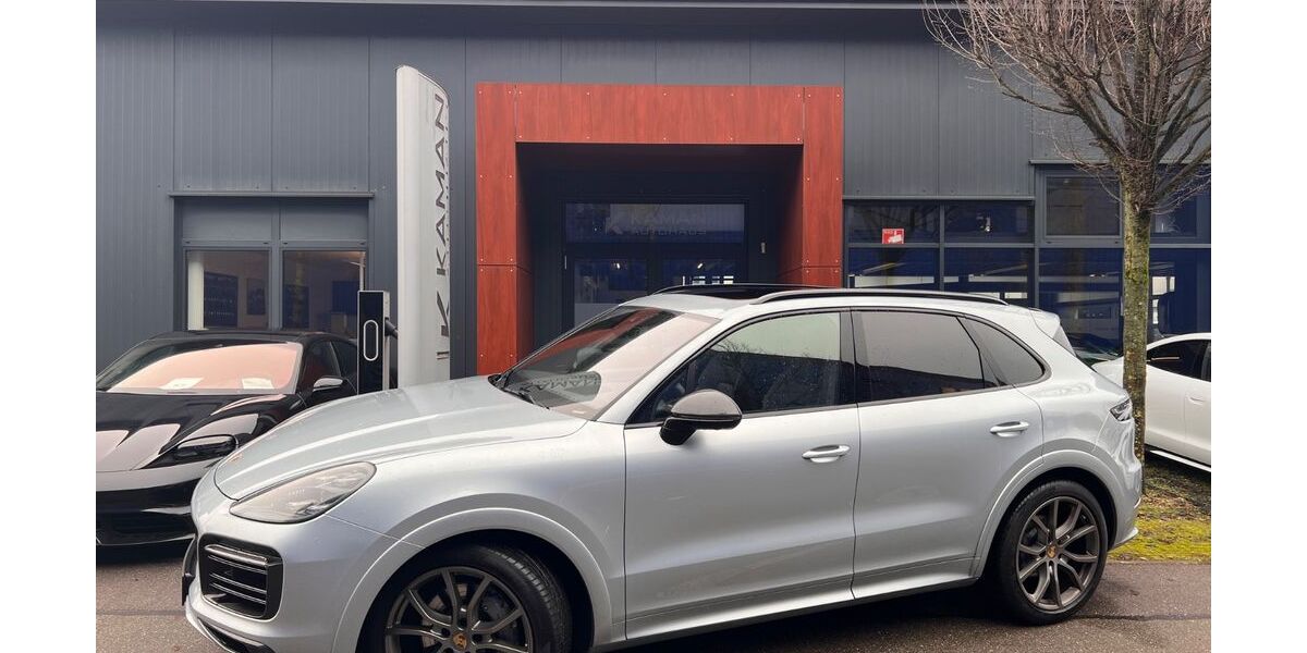 Porsche Cayenne 9.500 km 89.400 &euro; Sindelfingen 71065