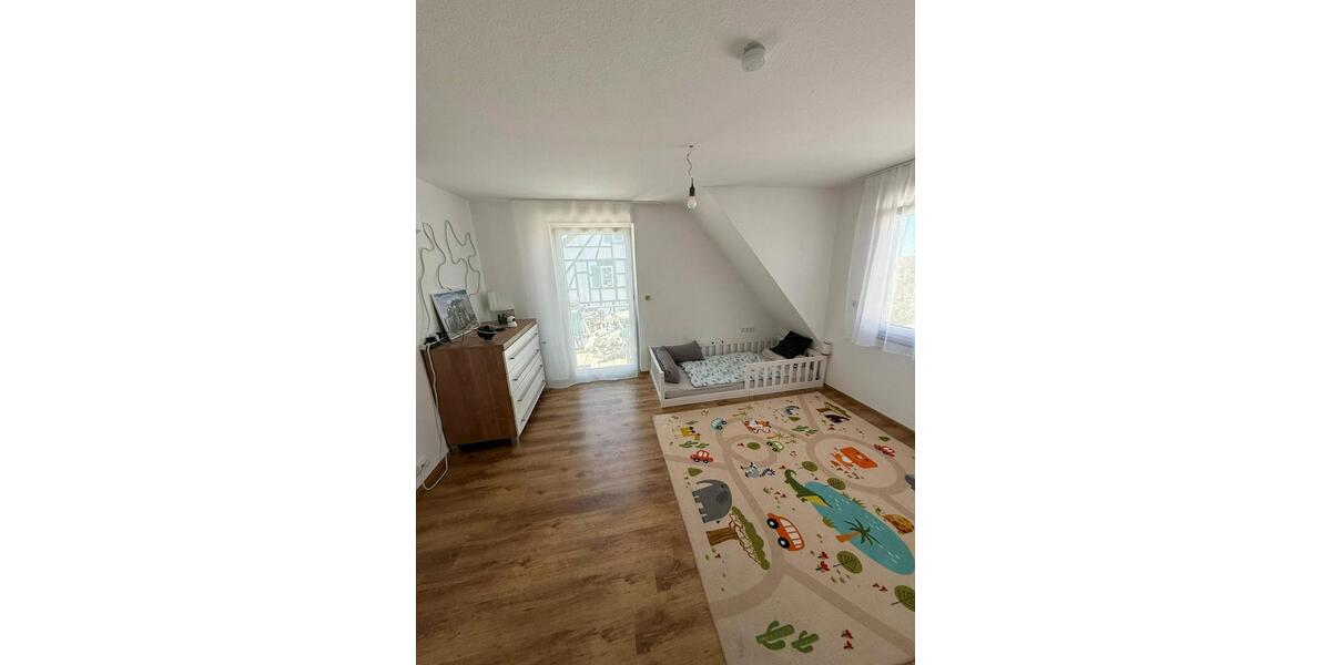 Einfamilienhaus Neckarwestheim - 6 Zimmer, 216 m&sup2;, 699.000&euro; | Angebot:26976409
