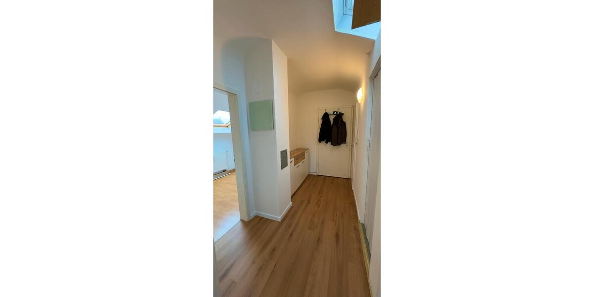 Dachgeschoßwohnung Fellbach Oeffingen - 2 Zimmer, 42 m&sup2;, 740&euro; | Angebot:25933800