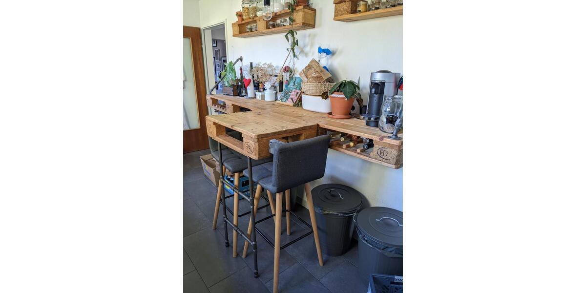 Etagenwohnung Renningen - 3 Zimmer, 92 m&sup2;, 1.300&euro; | Angebot:25963185