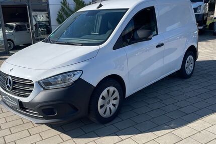 Mercedes-Benz Citan 52.117 km 16.999 &euro; Urbach (30km östlich von Stuttgart) 73660