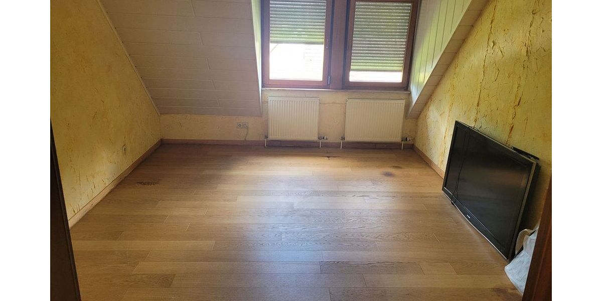 Schöne ruhige DG Maisonette Wohnung in Talheim - Maisonettenwohnung Talheim | Angebot:27503252