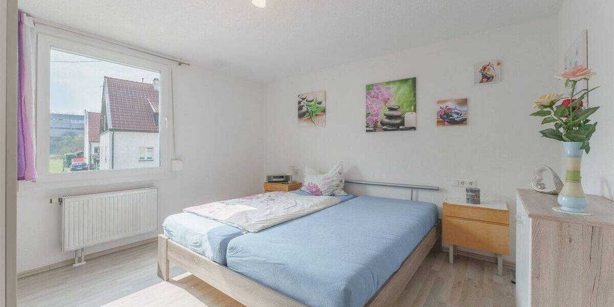 Etagenwohnung Ebersbach an der Fils Ebersbach - 4 Zimmer, 89 m&sup2;, 325.000&euro; | Angebot:25970847