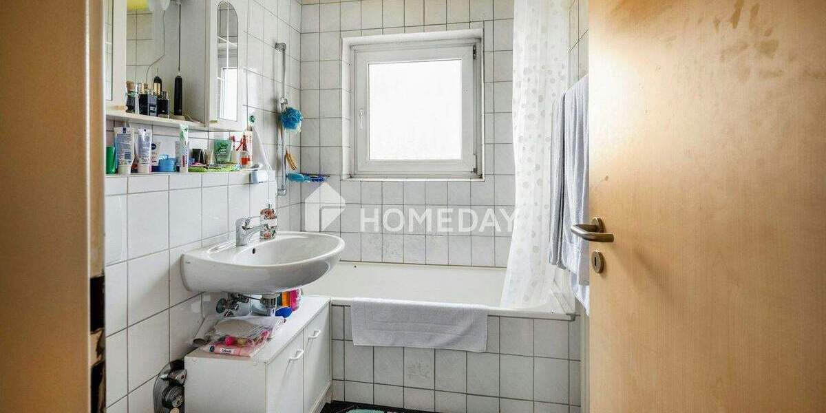 Etagenwohnung Gerlingen - 3 Zimmer, 74 m&sup2;, 282.000&euro; | Angebot:25773226