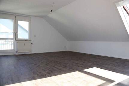 Wohnung Oberstenfeld - 3 Zimmer, 72 m&sup2;, 225.000&euro; | Angebot:25800179