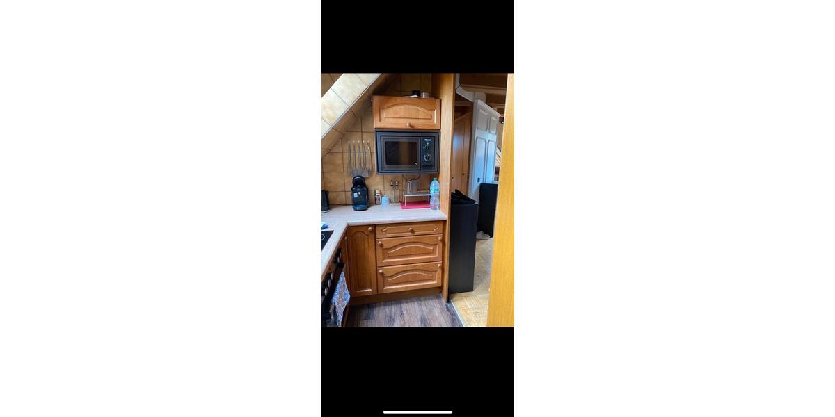 Dachgeschoßwohnung Gerlingen - 2 Zimmer, 50 m&sup2;, 800&euro; | Angebot:25426036