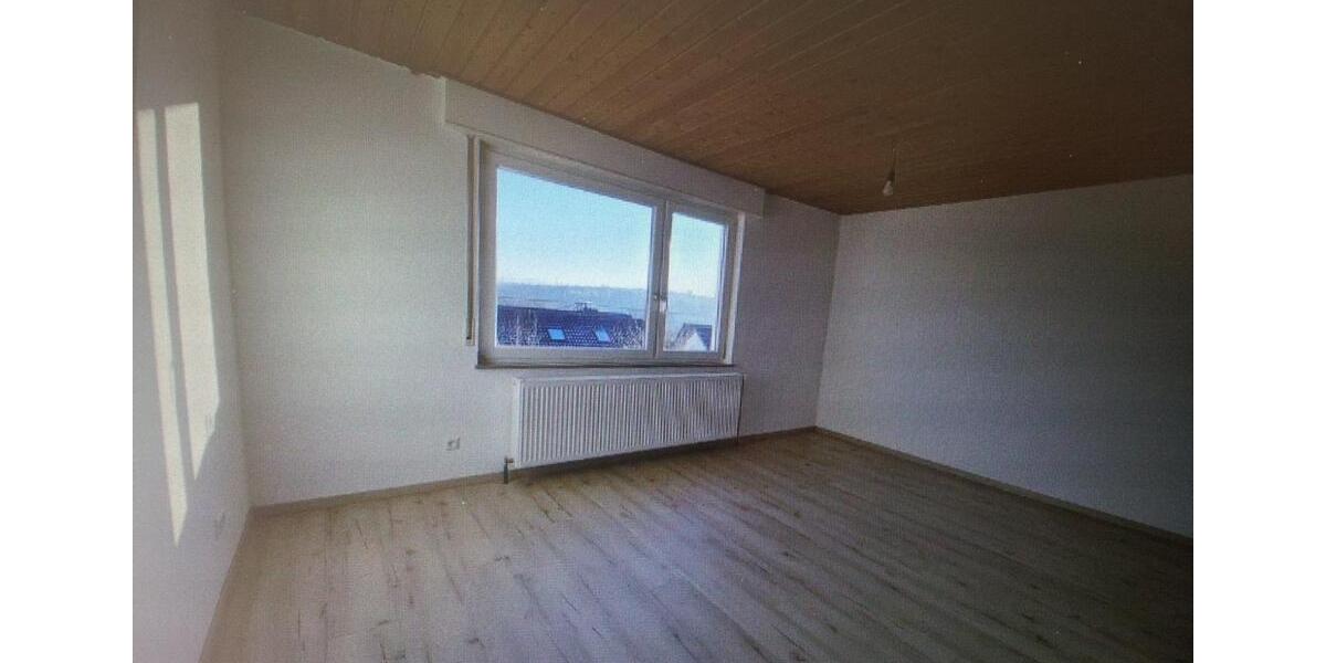 Erdgeschoßwohnung Unterensingen - 4 Zimmer, 100 m&sup2;, 1.300&euro; | Angebot:25915801