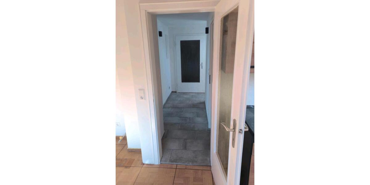 Dachgeschoßwohnung Esslingen am Neckar Pliensauvorstadt - 2.5 Zimmer, 44 m&sup2;, 840&euro; | Angebot:25839383