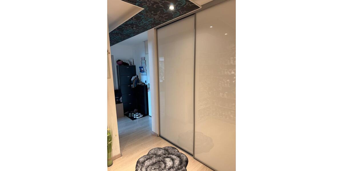 Etagenwohnung Sindelfingen Eichholz - 3.5 Zimmer, 87 m&sup2;, 265.000&euro; | Angebot:21156121