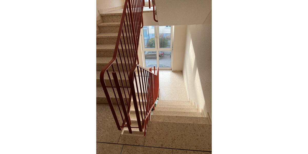 Etagenwohnung Ludwigsburg - 3.5 Zimmer, 87 m&sup2;, 399.000&euro; | Angebot:26012989