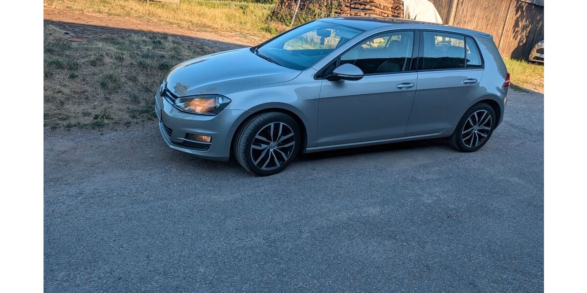VW Golf 131.000 km 9.200 &euro; Murrhardt 71540