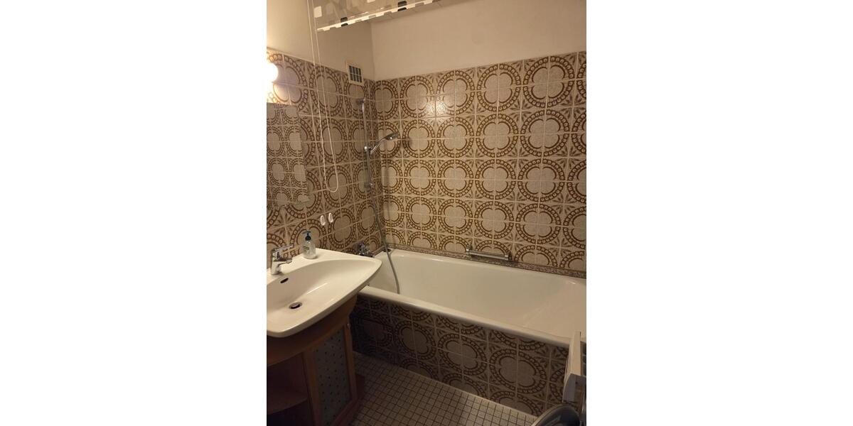 Etagenwohnung Böblingen - 3.5 Zimmer, 85 m&sup2;, 325.000&euro; | Angebot:26640422