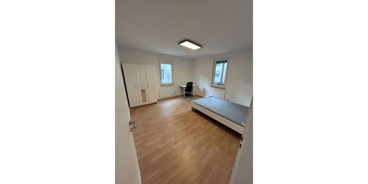 Etagenwohnung Stuttgart Feuerbach - 3 Zimmer, 67 m&sup2;, 1.400&euro; | Angebot:26073526