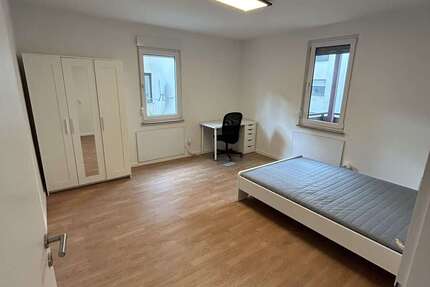 Wohnung Stuttgart Feuerbach - 3 Zimmer, 67 m&sup2;, 1.400&euro; | Angebot:26073526