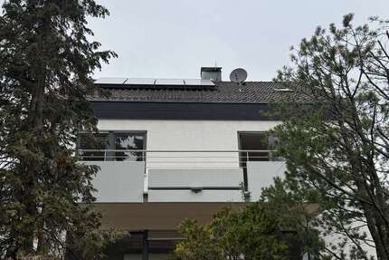 Haus Stuttgart Vaihingen - 5.5 Zimmer, 187 m&sup2;, 3.200&euro; | Angebot:27674337