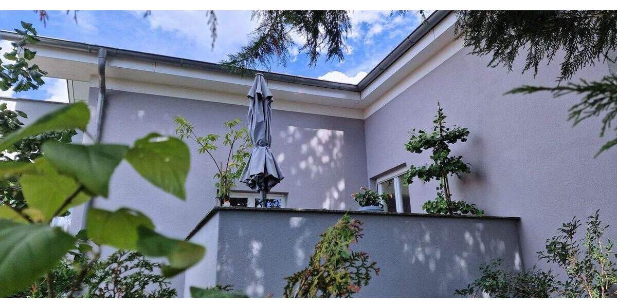 Einfamilienhaus Weissach-Flacht / Kreis Böblingen Flacht - 9 Zimmer, 283 m&sup2;, 849.000&euro; | Angebot:25720608