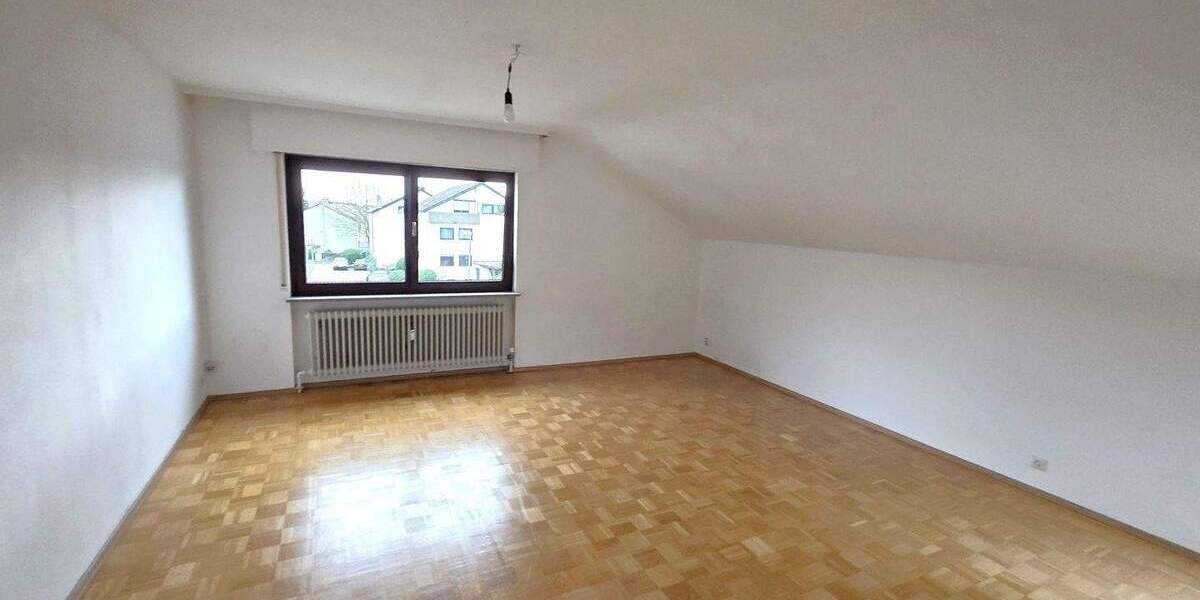 Etagenwohnung Stuttgart Bad Cannstatt - 3 Zimmer, 95 m&sup2;, 348.000&euro; | Angebot:25777167