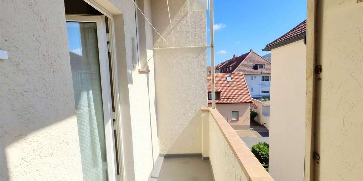 Etagenwohnung Stuttgart Bad Cannstatt - 3 Zimmer, 65 m&sup2;, 175.000&euro; | Angebot:27014435