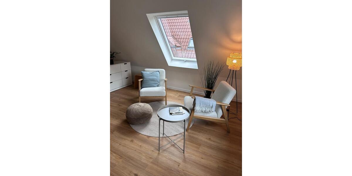 Dachgeschoßwohnung Stuttgart Stuttgart-Nord - 2 Zimmer, 46 m&sup2;, 1.290&euro; | Angebot:25917318