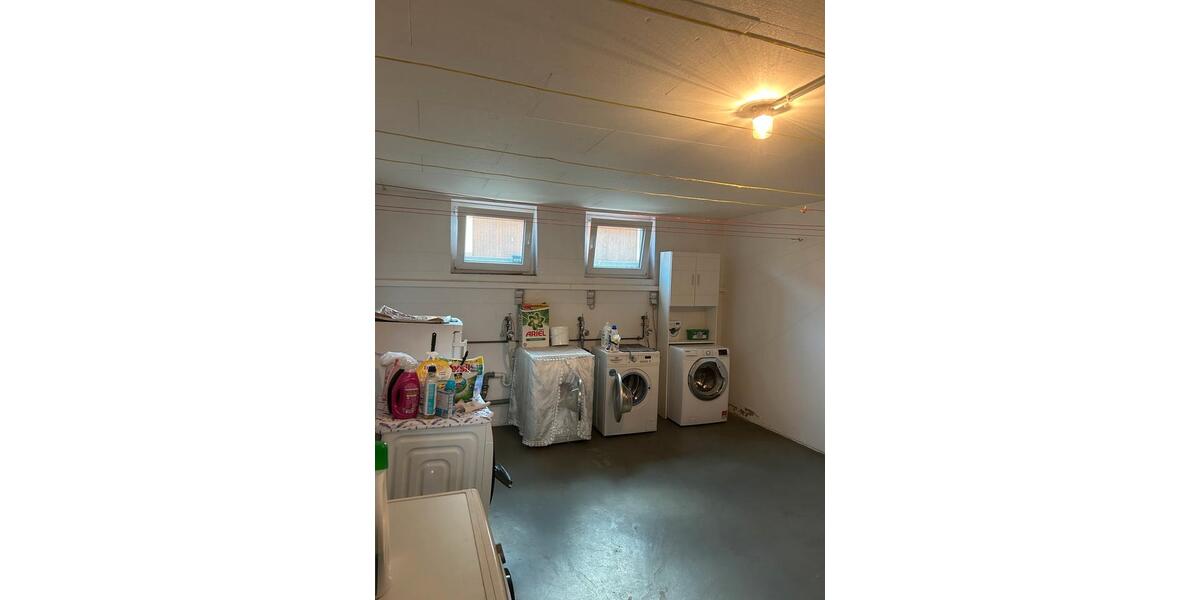 Dachgeschoßwohnung Stuttgart Hedelfingen - 3 Zimmer, 64 m&sup2;, 950&euro; | Angebot:26677369