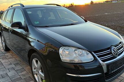 VW Golf 221.000 km 2.700 &euro; Backnang 71522